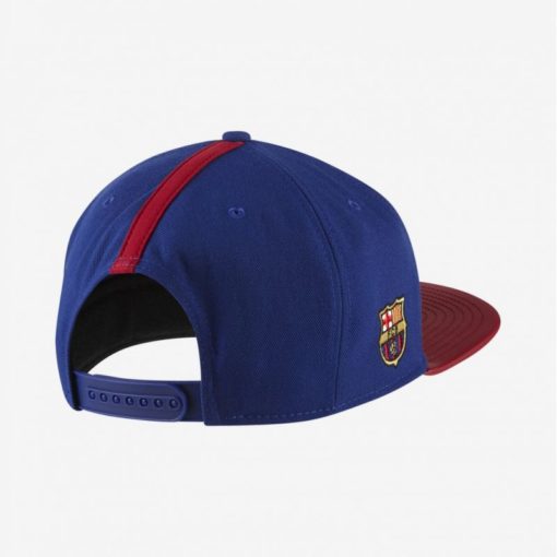 Šiltovka Barcelona Nike Pro Cap Pride zapínanie