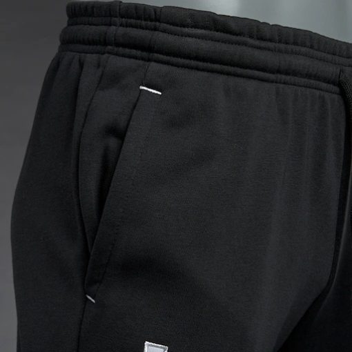 Tepláky Juventus Adidas čierne vrecko